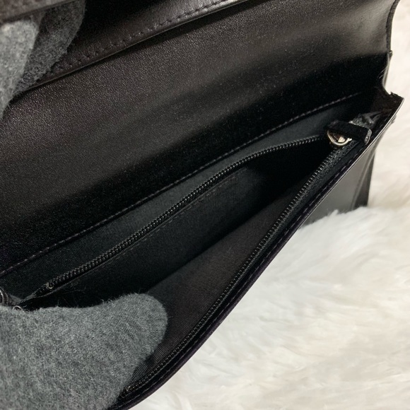 Authentic Chanel Long Wallet - Picture 4 of 15